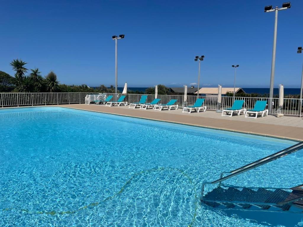 Studio 4 personnes bord de mer avec piscine wifi Cervione Esterno foto