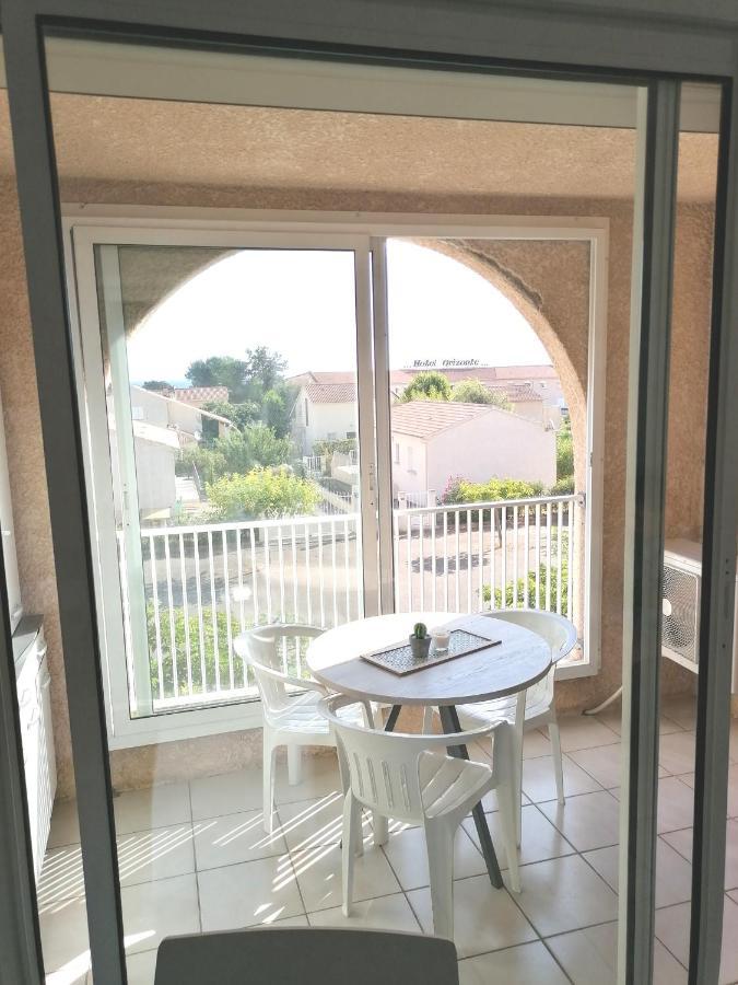 Studio 4 personnes bord de mer avec piscine wifi Cervione Esterno foto