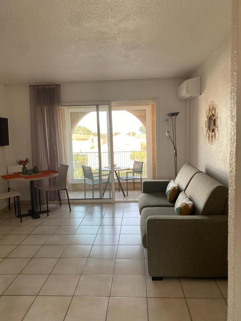 Studio 4 personnes bord de mer avec piscine wifi Cervione Esterno foto